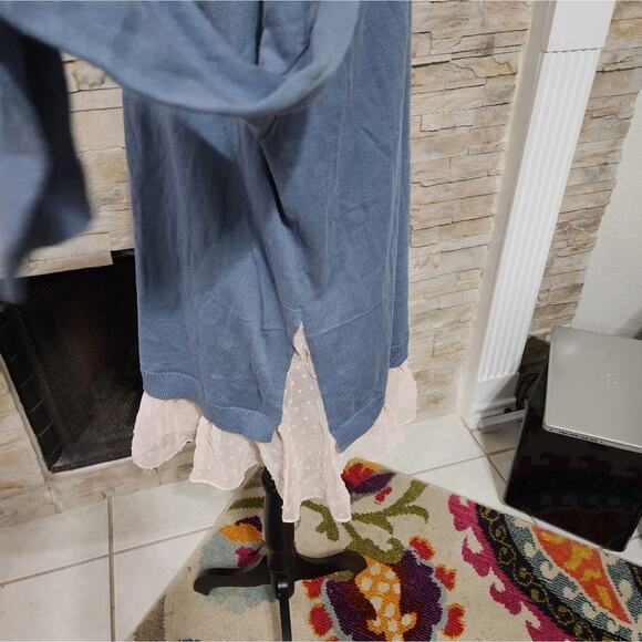 LOGO Lori Goldstein tunic length blue and pink lace trimmed sweater plus size 1X - Picture 5 of 6